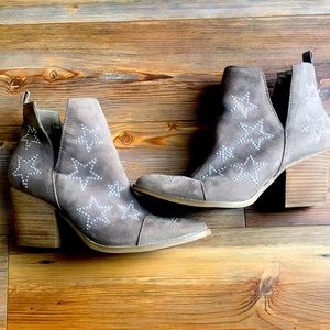 Western star vegan ankle boots